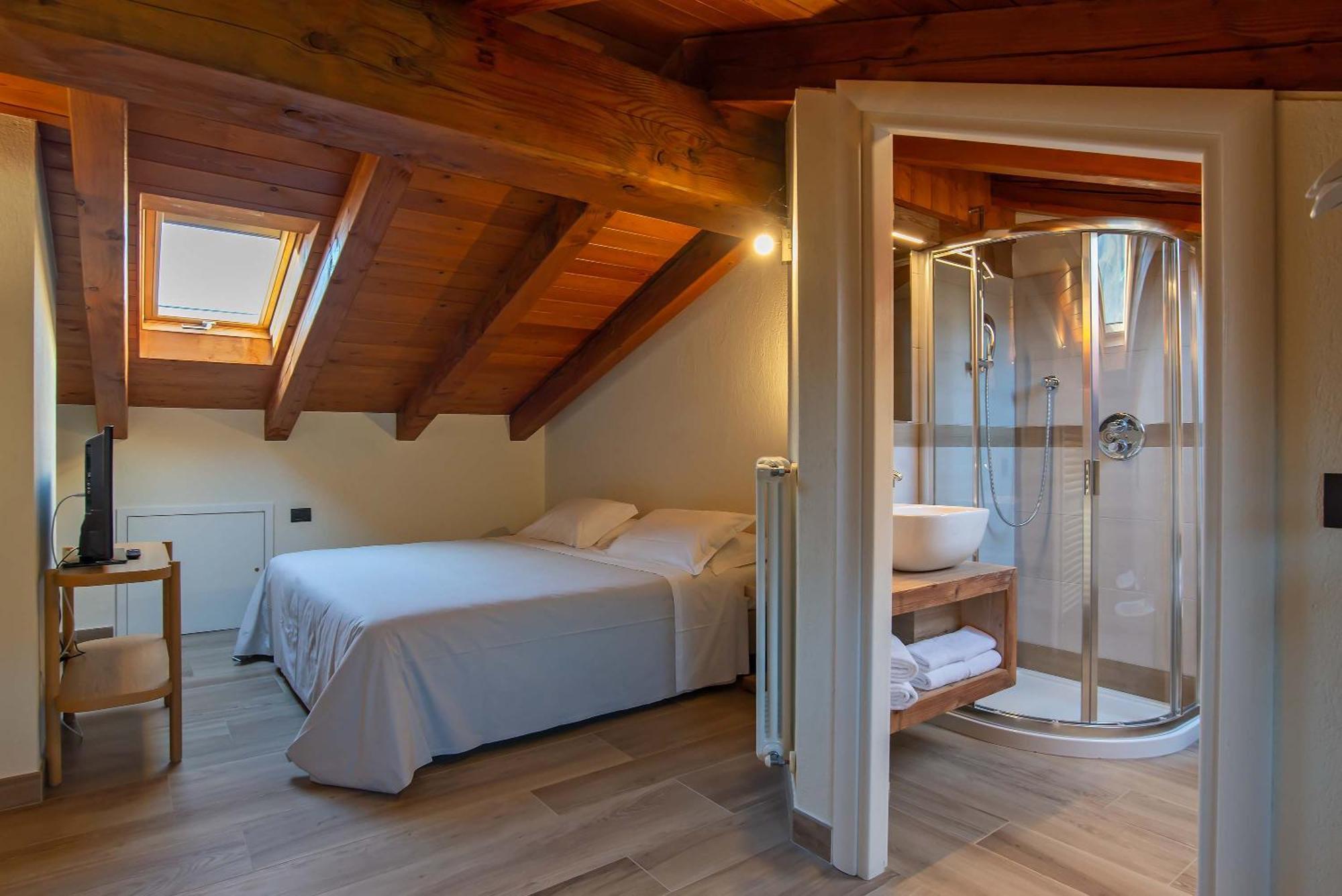 Hotel Relais Du Foyer Châtillon Esterno foto
