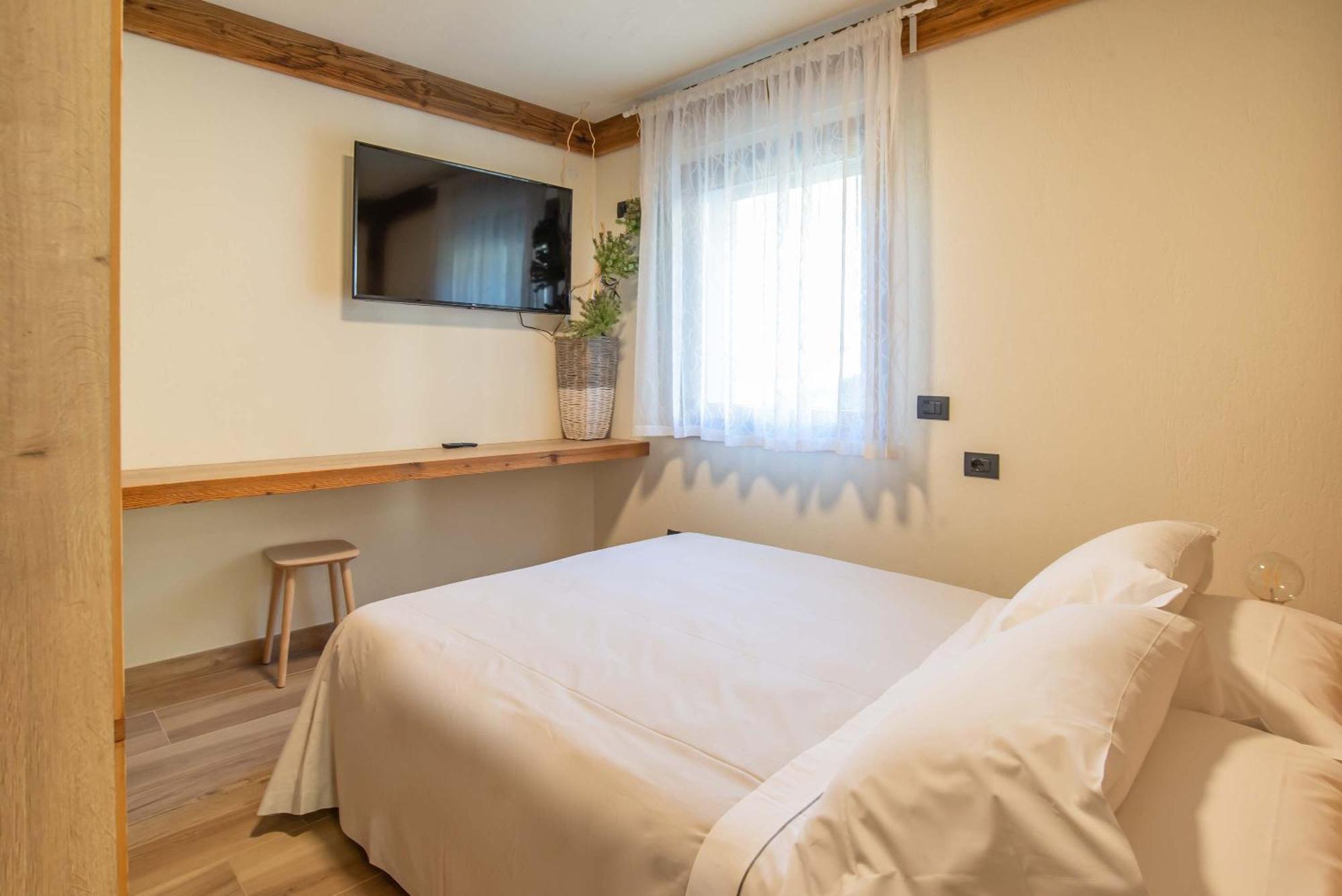 Hotel Relais Du Foyer Châtillon Esterno foto